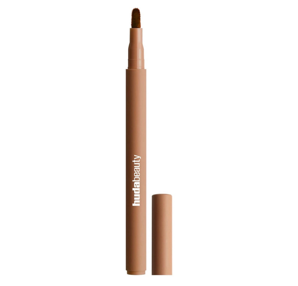 HUDA BEAUTY
